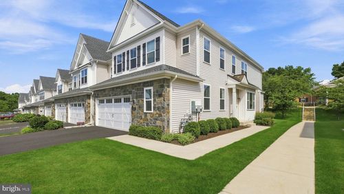 23 Swan Ln, WARMINSTER, PA, 18974-2867 | Card Image