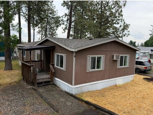 735 W 1st St, Cheney, WA, 99004-1243 | Card Image