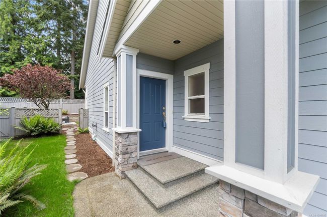 6195 Kenning Pl, House other with 3 bedrooms, 3 bathrooms and 4 parking in Nanaimo BC | Image 4