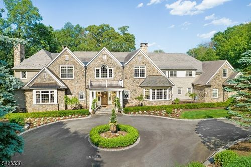 4 Rainetree Rdg, Far Hills, NJ, 07931-2264 | Card Image