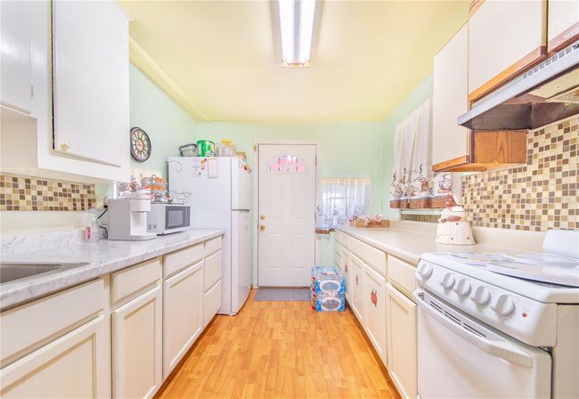 321 E Merrill Ave, House other with 2 bedrooms, 1 bathrooms and null parking in DUNDEE FL | Image 15
