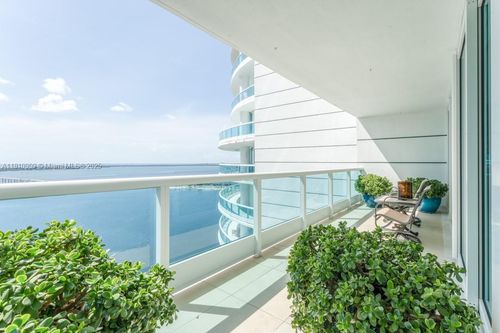 apt-3304-2127 Brickell Ave, Miami, FL, 33129-2105 | Card Image