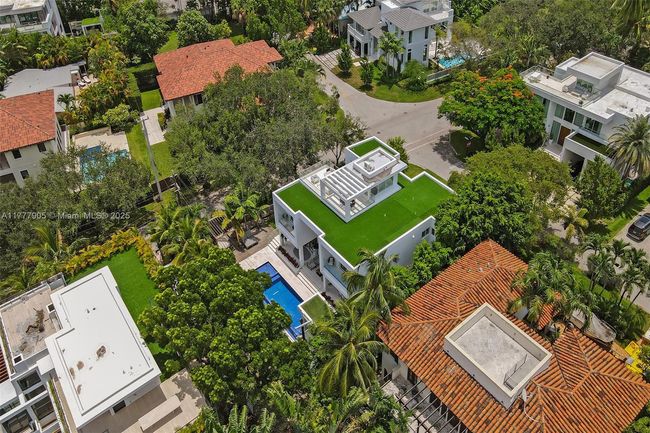 201 Buttonwood Dr, House other with 5 bedrooms, 7 bathrooms and null parking in Key Biscayne FL | Image 78