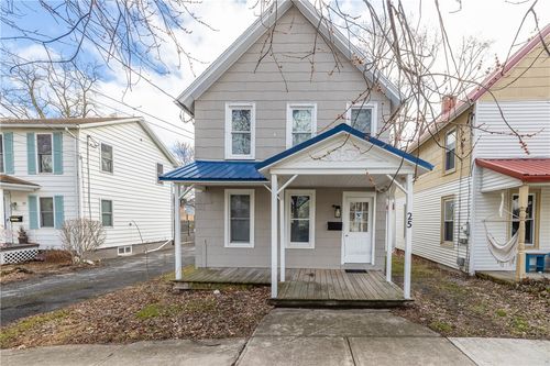 25 Grove St, Geneva, NY, 14456-2509 | Card Image