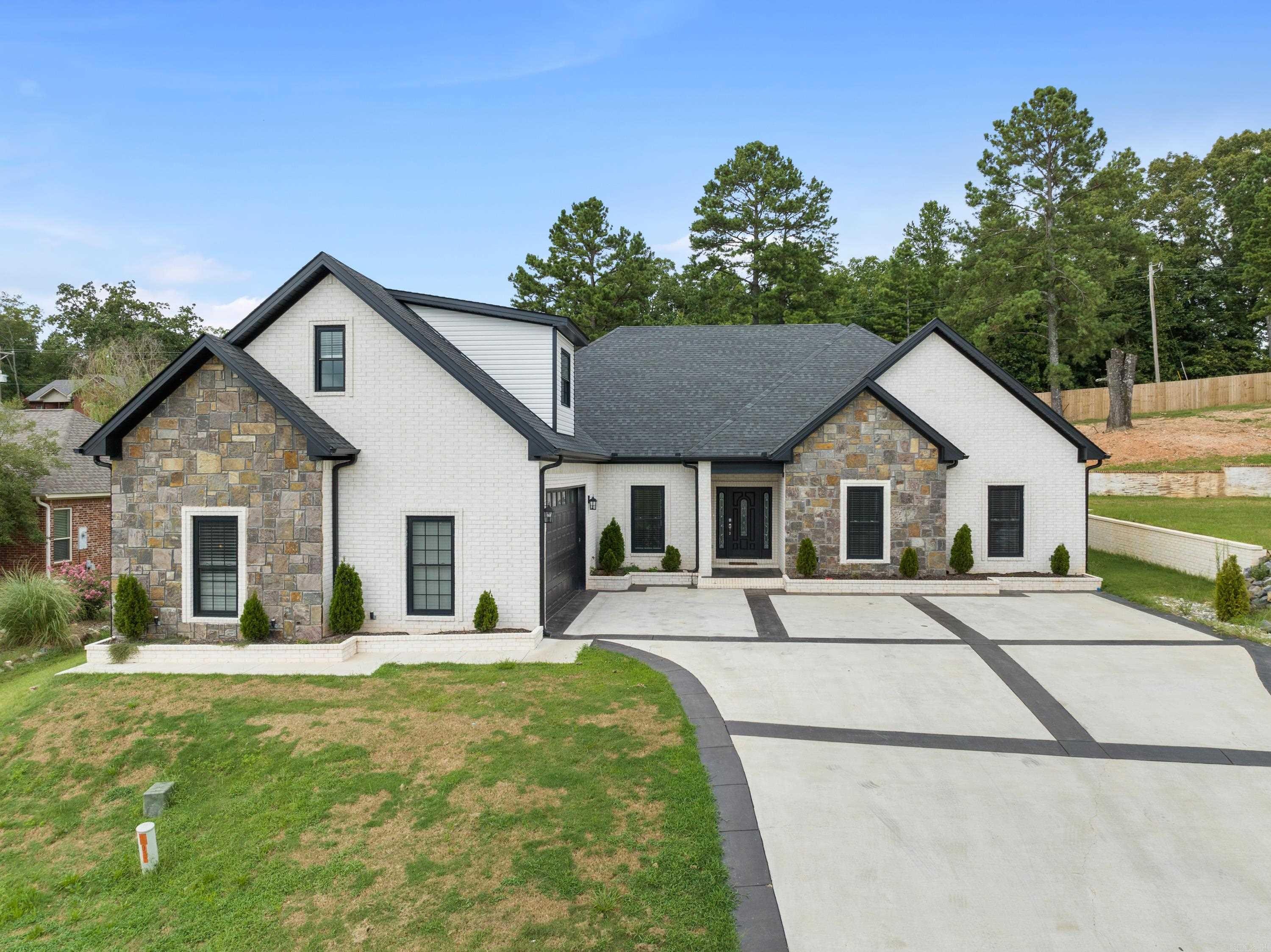 Quail Ridge Dr, Hot Springs National Park, AR 71901
