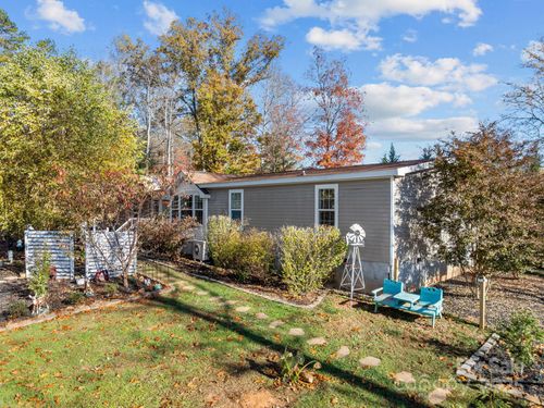 14 Harkins Ln, Marshall, NC, 28753-8103 | Card Image