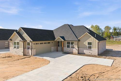 6064 Slim Pickens Lane, Marietta, OK, 73448 | Card Image