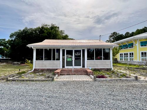 3247 Holden Beach Rd Sw, Holden Beach, NC, 28462-5717 | Card Image