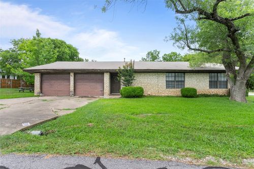 209 E Rector St, Manor, TX, 78653 | Card Image