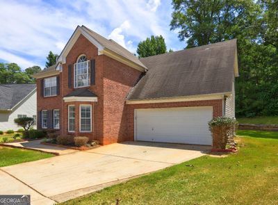 5360 Peachtree Lndg, House other with 4 bedrooms, 2 bathrooms and 2 parking in Ellenwood GA | Image 2