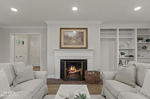 233 Mcmillan Rd, Grosse Pointe Farms, MI, 48236-3509 | Card Image