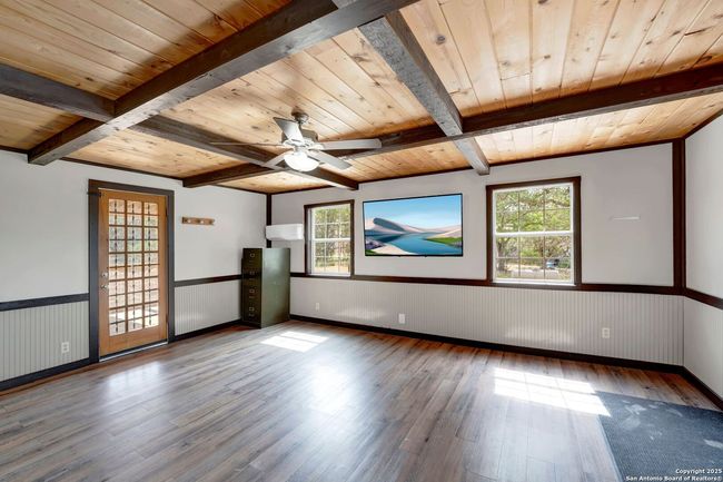 3363 English Crossing Rd, House other with 3 bedrooms, 4 bathrooms and null parking in Bandera TX | Image 37