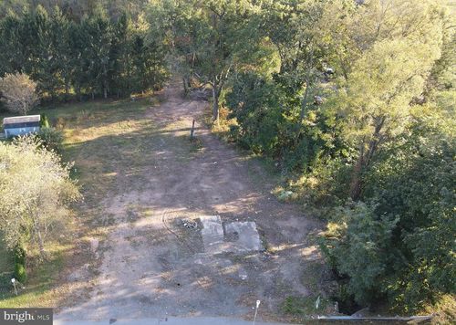 134 W Wiconisco Ave, TOWER CITY, PA, 17980-1420 | Card Image