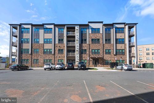 unit-303-46270 Mount Allen Ter, STERLING, VA, 20164-9382 | Card Image