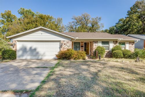 2217 Hackberry Dr, Arlington, TX, 76013-1413 | Card Image