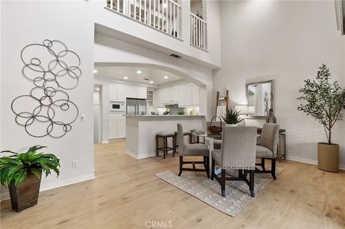 34 Spring Vly, Irvine, CA, 92602-1001 | Card Image