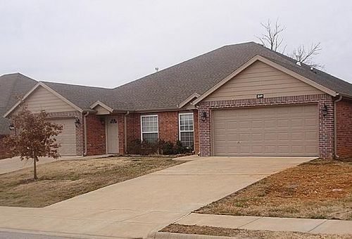 282 Copper Oaks Dr, Centerton, AR, 72719-9786 | Card Image