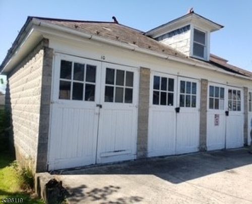 1511 Warren St, Phillipsburg, NJ, 08865-4764 | Card Image