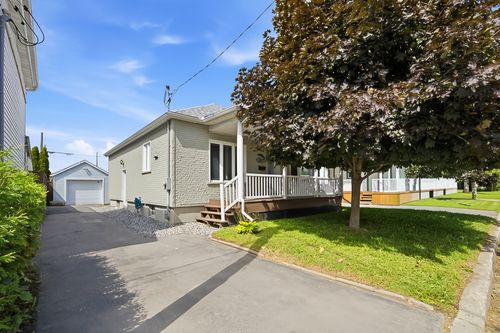 149 Rue Brian, Gatineau, QC, J8P4R7 | Card Image