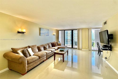 apt-707-2401 S Ocean Dr, Hollywood, FL, 33019-2643 | Card Image