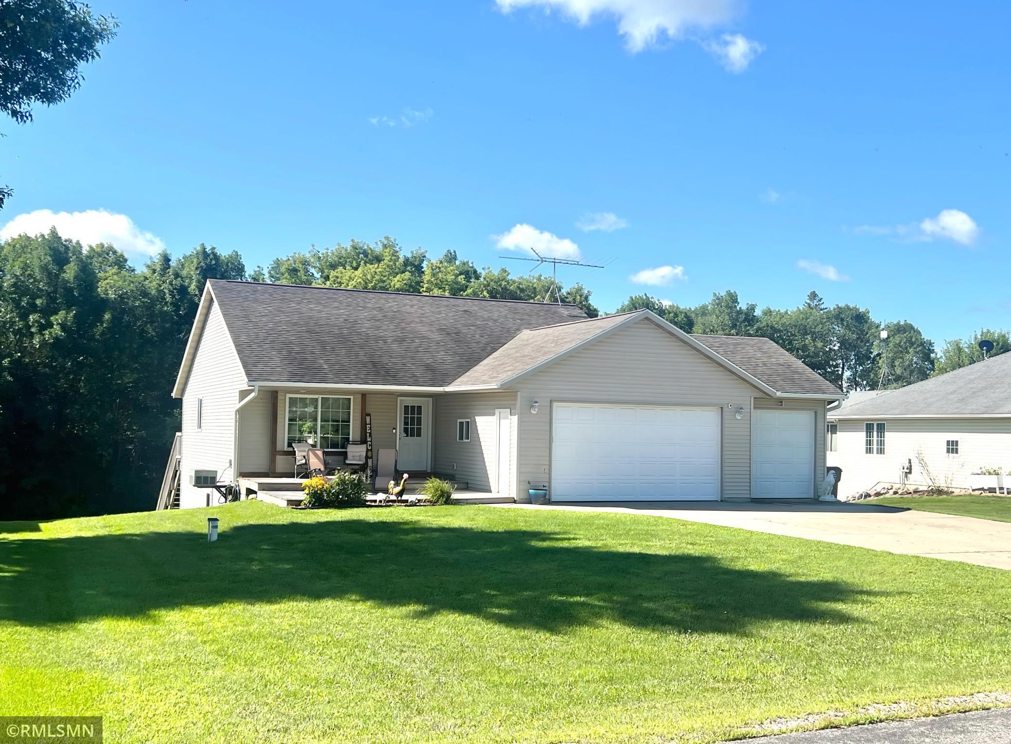 237th St, Dassel, MN 55325