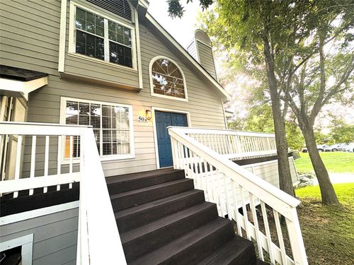 501-111 Dunbar Estates Drive, Friendswood, TX, 77546 | Card Image