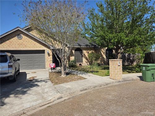 321 Jackie St, Alamo, TX, 78516-4034 | Card Image