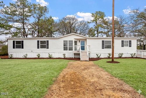 217 Mckay Dr, Spring Lake, NC, 28390-8606 | Card Image