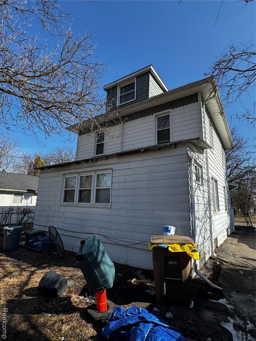 518 Howland Ave, Pontiac, MI, 48341-2765 | Card Image