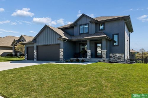 10639 S 190th St, Omaha, NE, 68136-6401 | Card Image