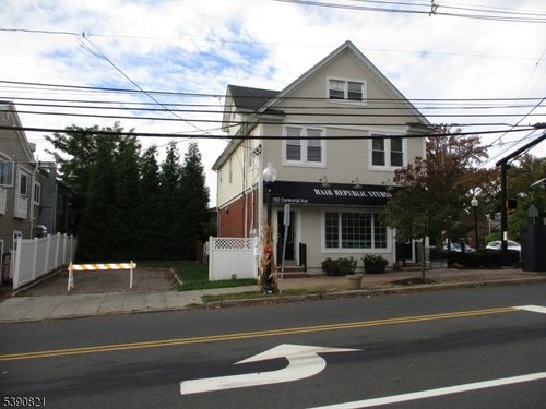 202 Centennial Ave, Cranford, NJ, 07016-3137 | Card Image