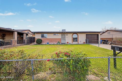 221 W Winston Drive, Phoenix, AZ, 85041 | Card Image