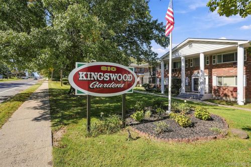31-810 Blooming Grove Turnpike, New Windsor, NY, 12553 | Card Image