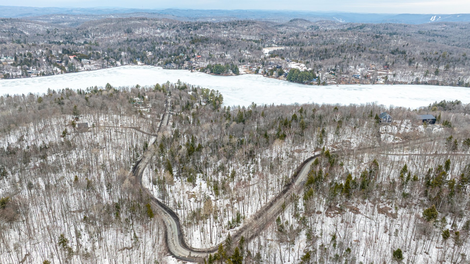 Land in Saint-Sauveur 4