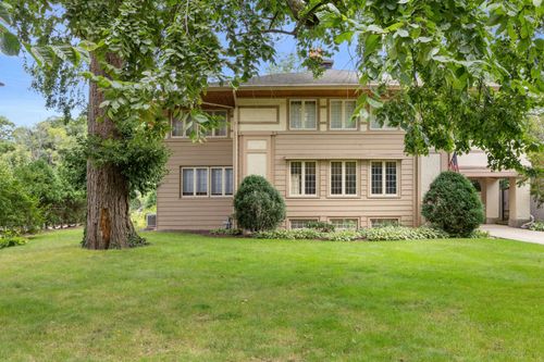 260 Maplewood Rd, Riverside, IL, 60546-1846 | Card Image