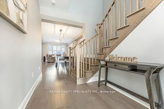 882 Magnolia Terr, House other with 4 bedrooms, 3 bathrooms and 2 parking in Milton ON | Image 6