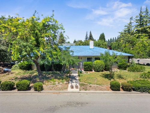 9901 Wild Oak Ct, Oakdale, CA, 95361-9565 | Card Image