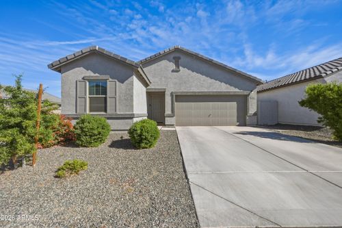 2022 E New Bonnet Ln, San Tan Valley, AZ, 85140-0092 | Card Image