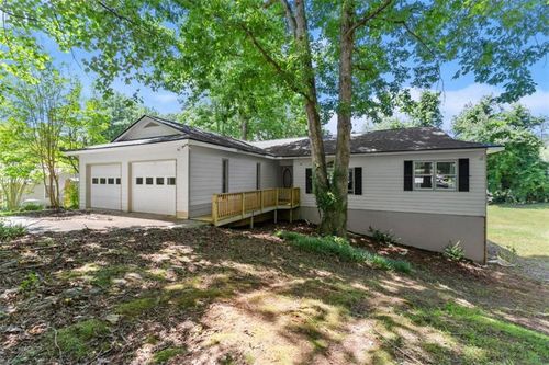 7 Tradewinds Rd, Cleveland, GA, 30528-4562 | Card Image