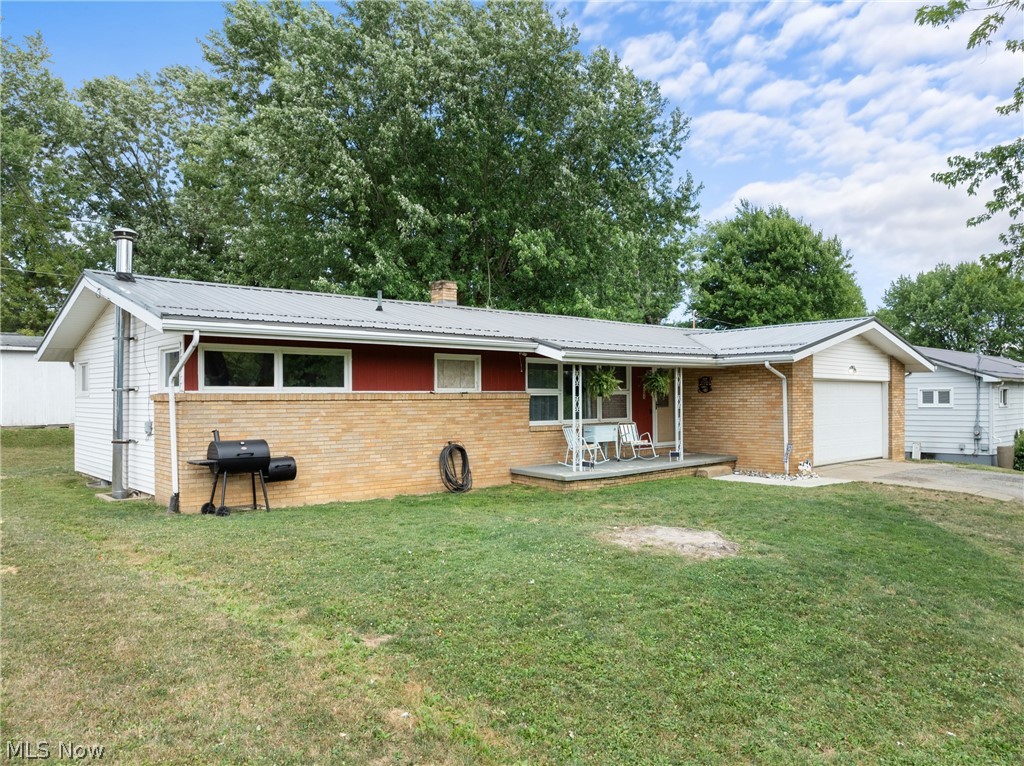 Liming Dr, Cadiz, OH 43907