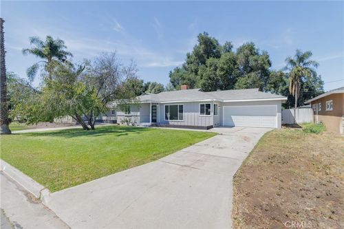 2461 Rancho Dr, Riverside, CA, 92507-5744 | Card Image