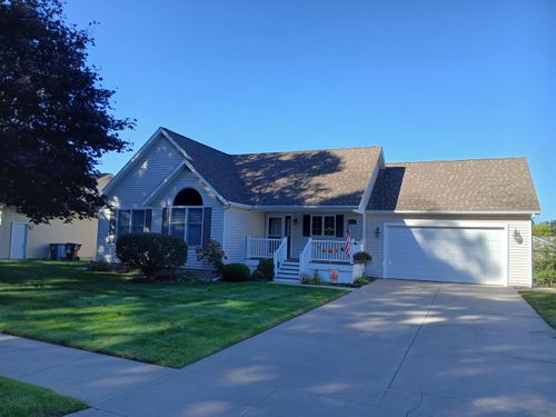 1007 Kenowa Dr, Ludington, MI, 49431-2720 | Card Image