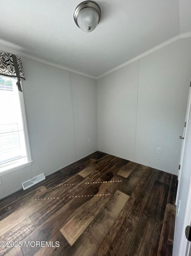 14 Pine Creek Vlg, House other with 2 bedrooms, 1 bathrooms and null parking in Hazlet NJ | Image 11