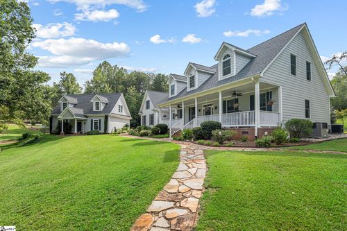 914 Mcelhaney Rd, Travelers Rest, SC, 29690-9457 | Card Image