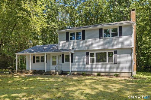 16 Chadwick Dr, Old Lyme, CT, 06371-2105 | Card Image