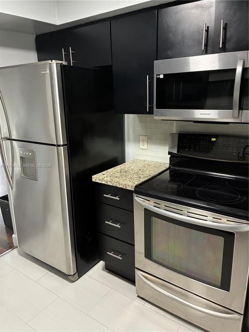 apt-203-2481 Sw 82nd Ave, Davie, FL, 33324-5777 | Card Image