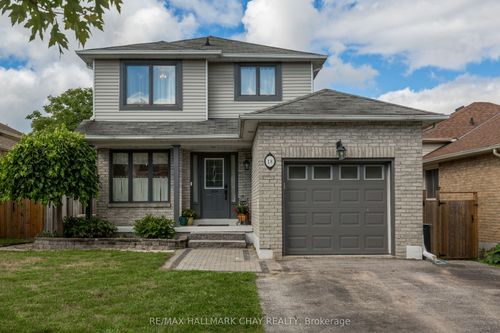18 Gosney Cres, Barrie, ON, L4N6T6 | Card Image