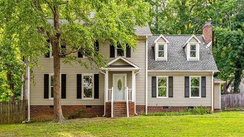 1016 Pineburr Rd, Jamestown, NC, 27282-9026 | Card Image