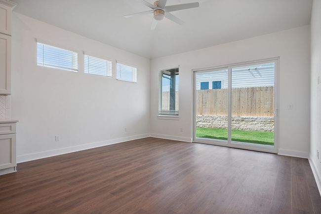 12104 Fennec Way, House other with 3 bedrooms, 2 bathrooms and 2 parking in Austin TX | Image 17