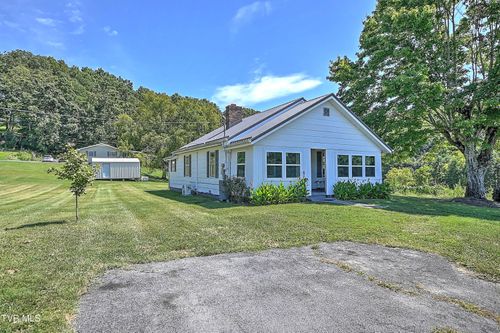 152 Cagle Rd, Bluff City, TN, 37618-3313 | Card Image